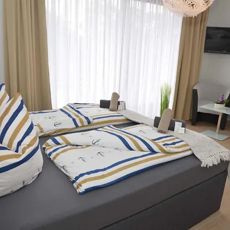 Zur Seerobbe 3*